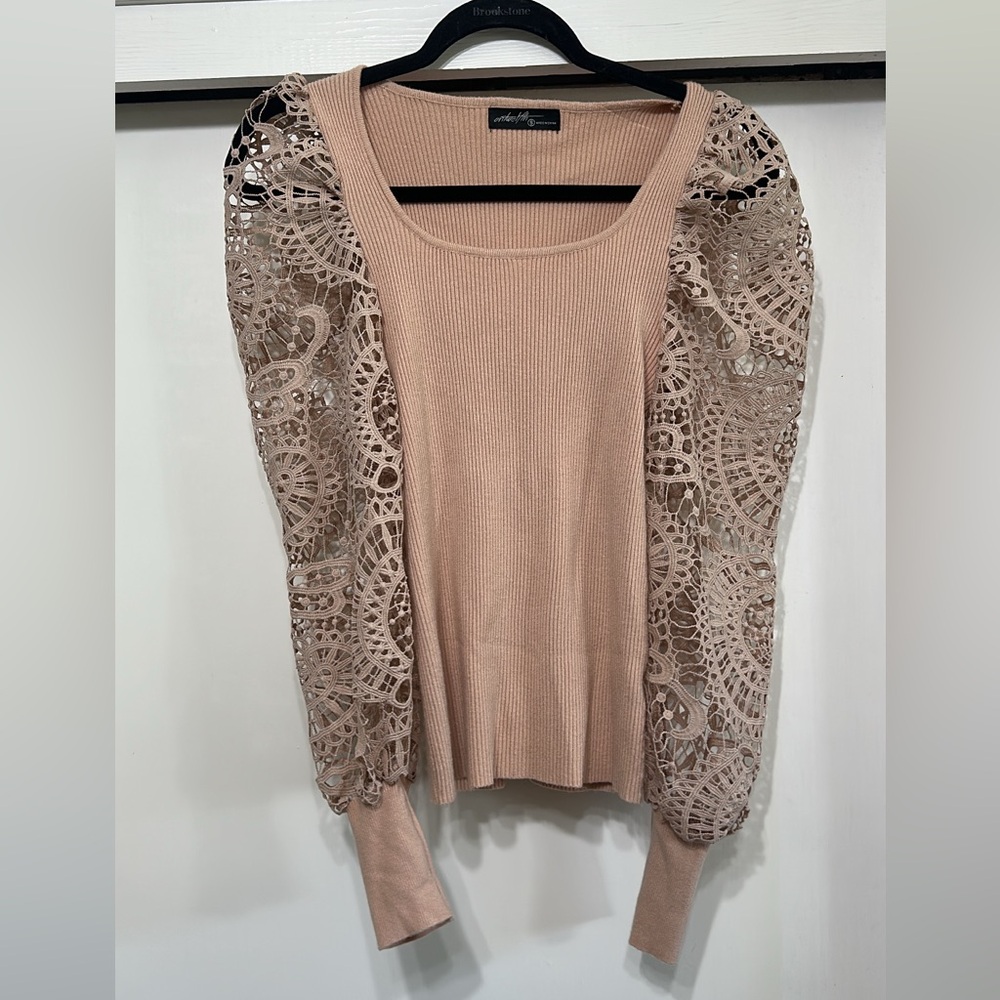 Beige/Blush Ribbed Top with Lace Sleeves